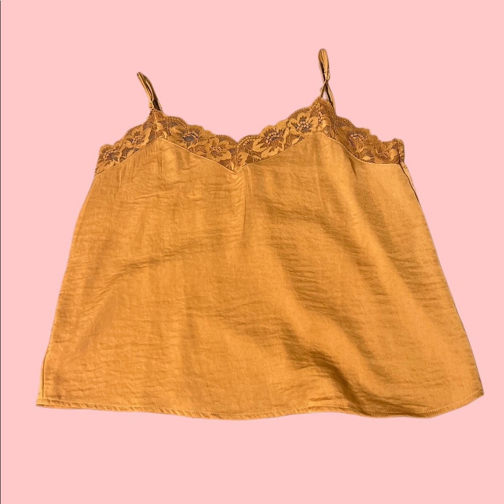 Pink rose auburn cami with lace size Medium